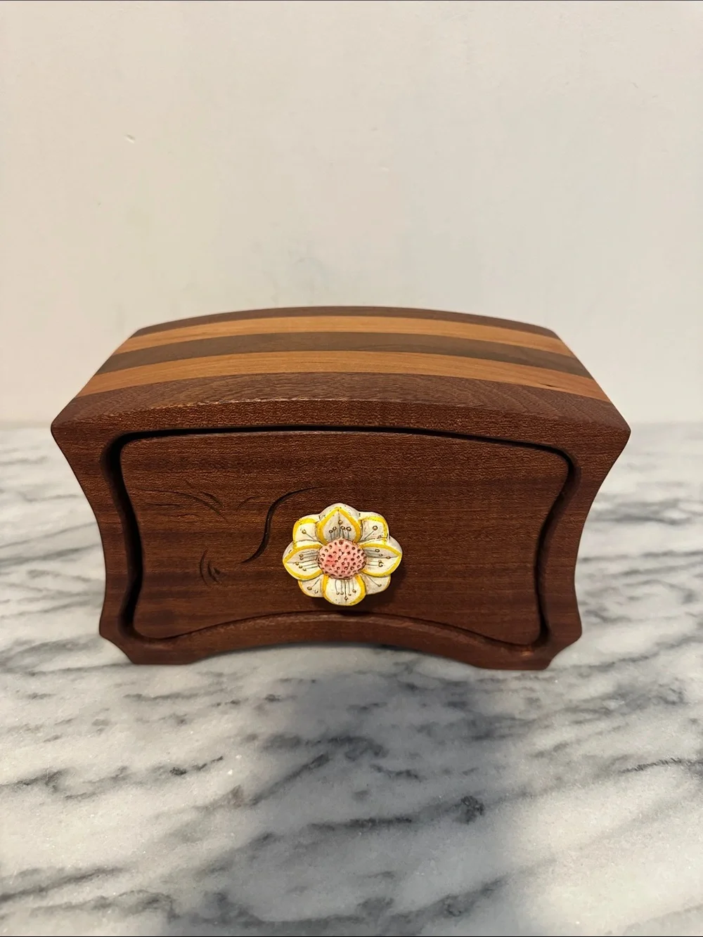 Hand made bandsaw Wooden Jewelry Box with Yellow Flower Knob